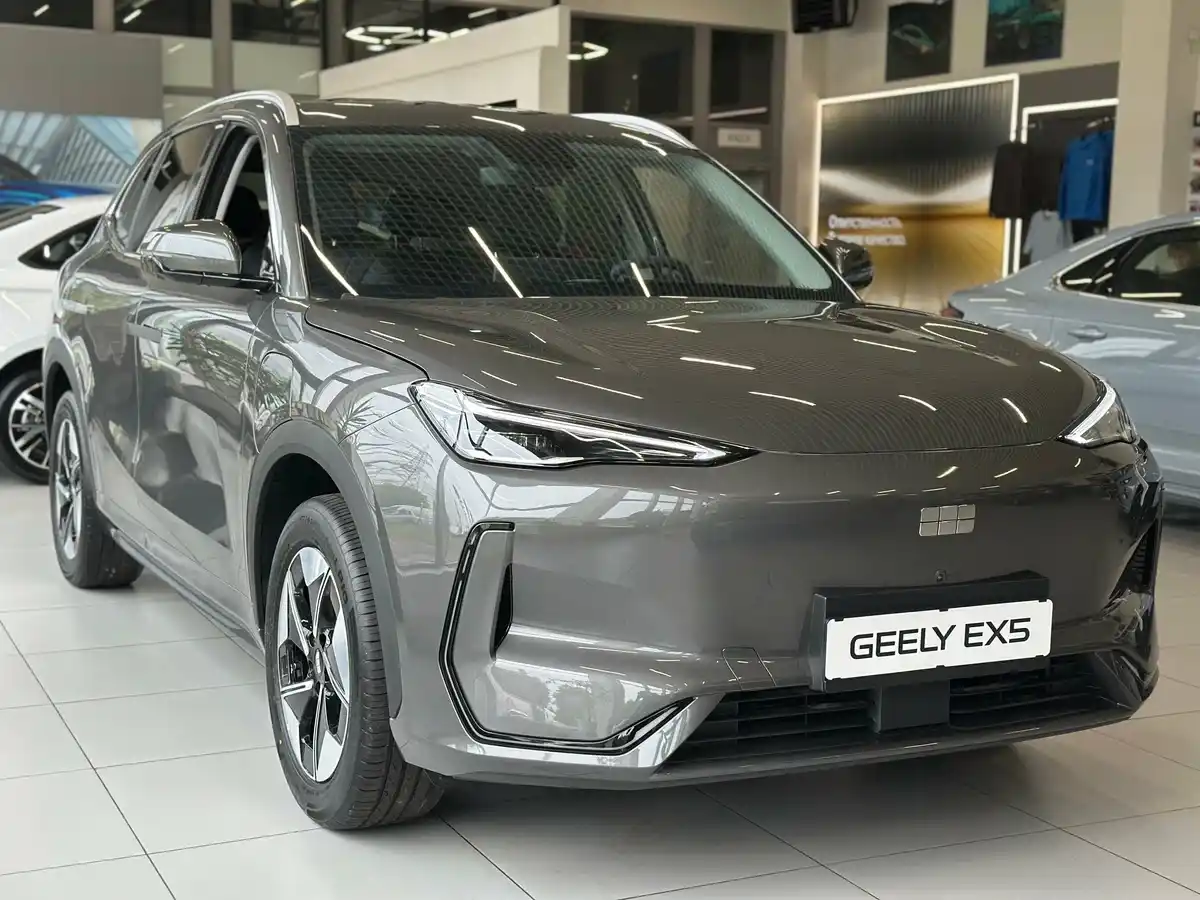 Geely EX5